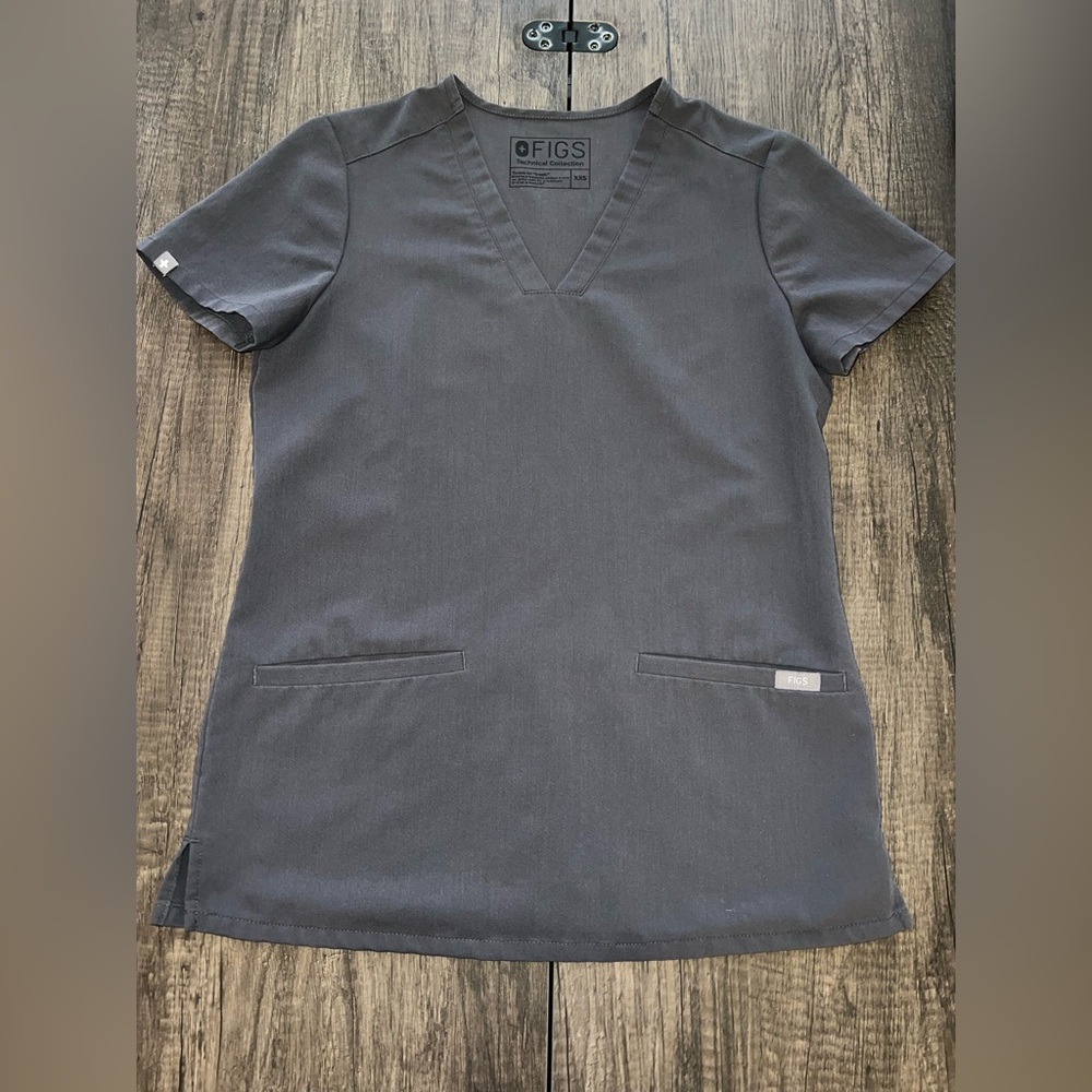 FIGS XXS Charcoal Casma tops